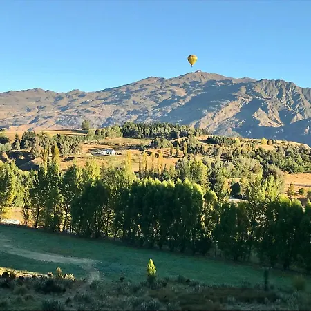 Tussock Heights Queenstown Apartment